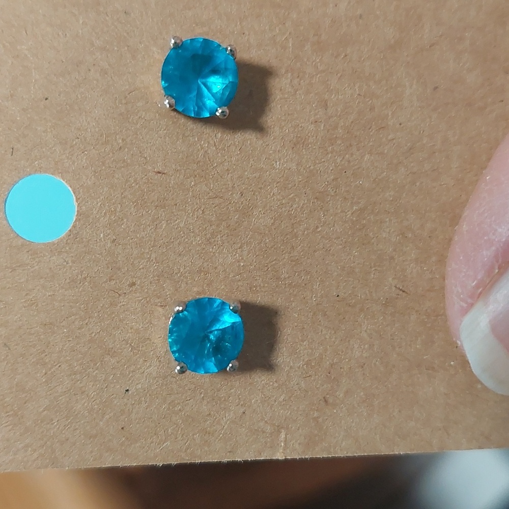 Effy Radiant Blue Gemstone Earrings.Silver Toned . - Picture 4 of 4